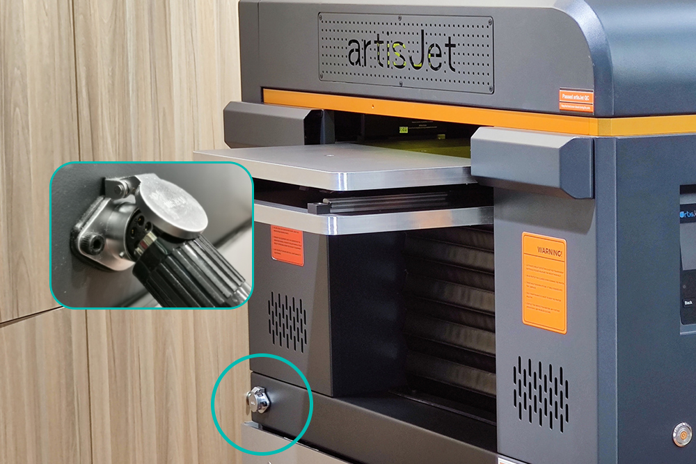 plug and play rotary device connectivity port