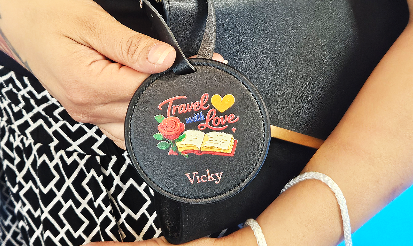 live in-store personalization and custom keepsake experience with artisJet PASSION