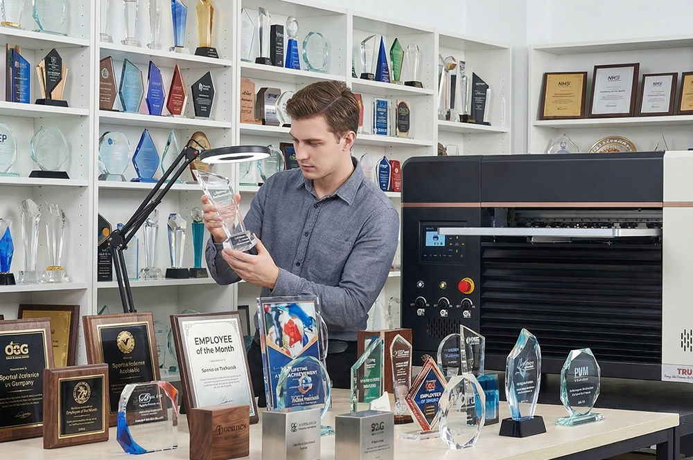 Partners and customers using artisJet solutions